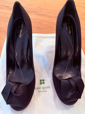 kate spade Keeden Black Satin Pumps with Front Knot